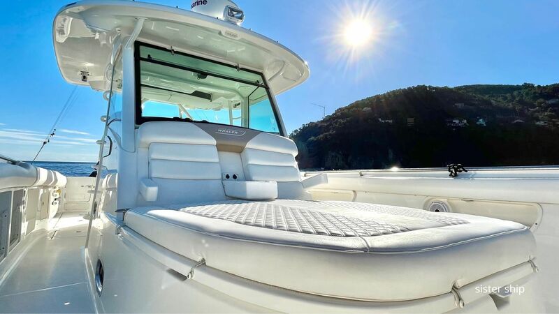 BOSTON WHALER 370 OUTRAGE